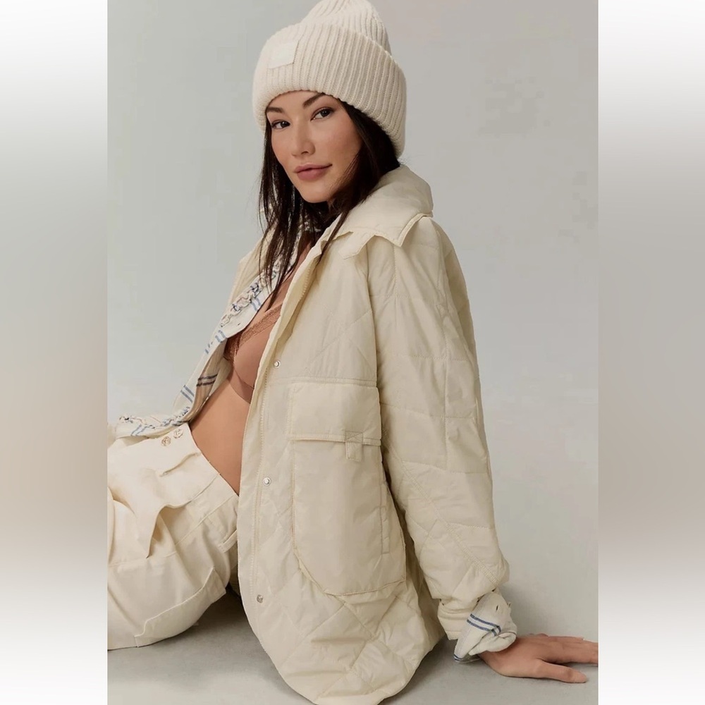 Anthropologie Beige Lightweight Oversized Quilted Jacket Shacket Women’s Size XS